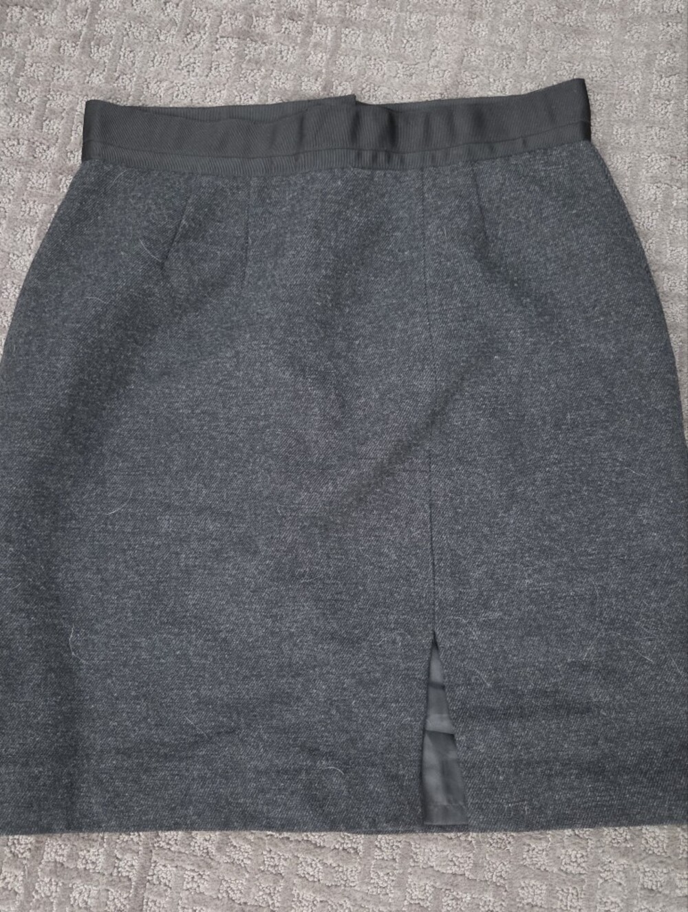 GAP Charcoal Gray Ribbed Pencil Skirt Sz 12